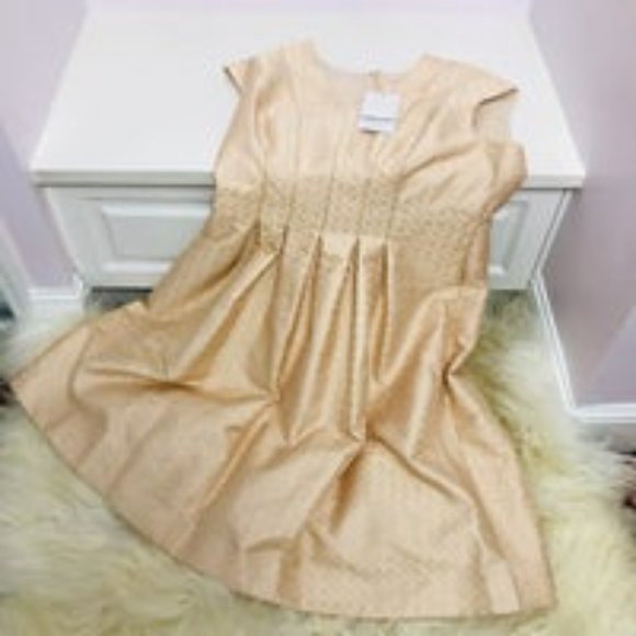 Gal Meets Glam Grace Dress - Picture 5 of 10